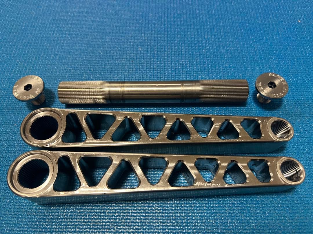 パーツ RNC BMX SUPERLITE 3pcs CRANKS-165mm 6.0\