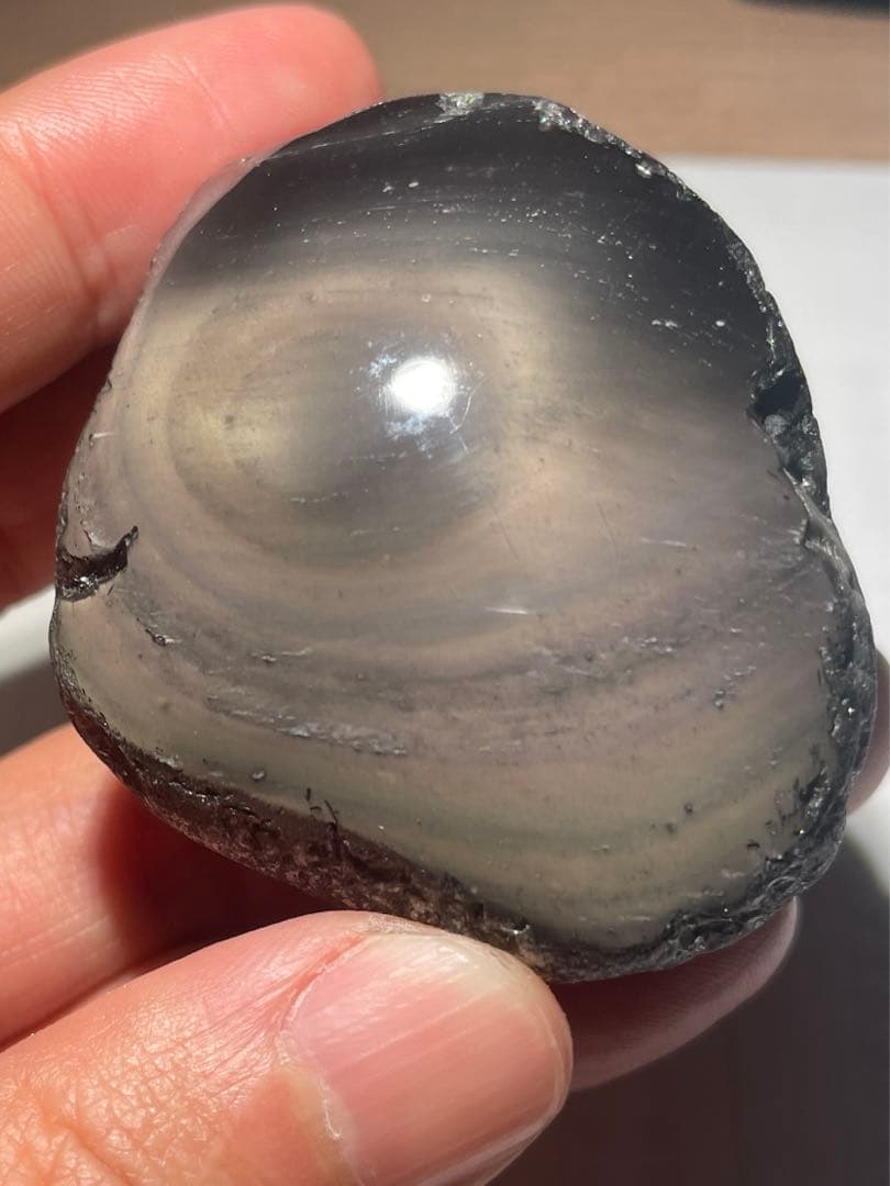 研磨品　十勝石玲瓏　淡ピンクベースオーロラ　レインボーオブシディアン