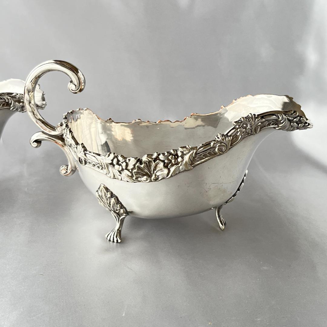 【英国】 ソースボート グレービーボート ペア【シルバープレート】