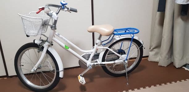 14インチ自転車女の子