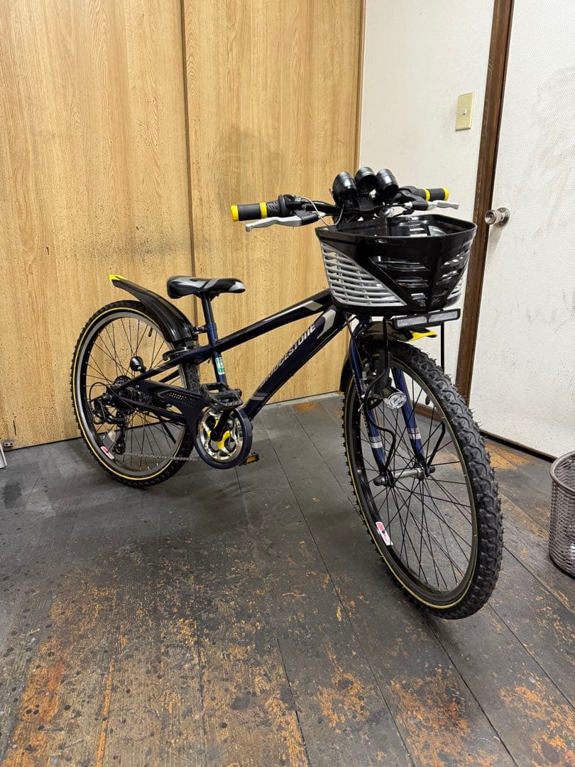 中古車　BRIDGESTONE クロスファイヤーJr　24インチ　7段変速　美品