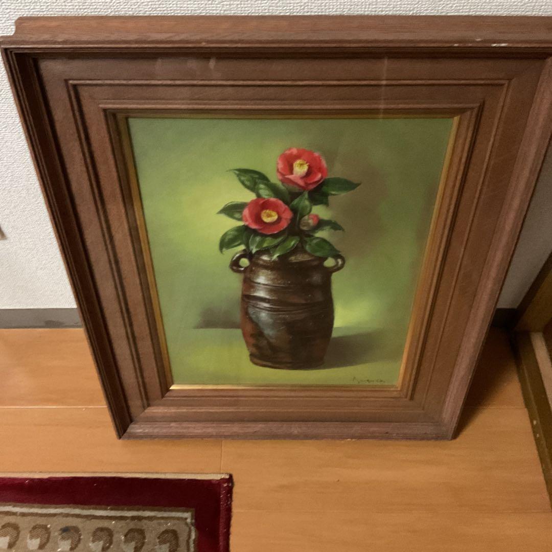 勝呂孝資作 油彩画 【 椿と備前焼 】 木枠額装 前面ガラス仕様