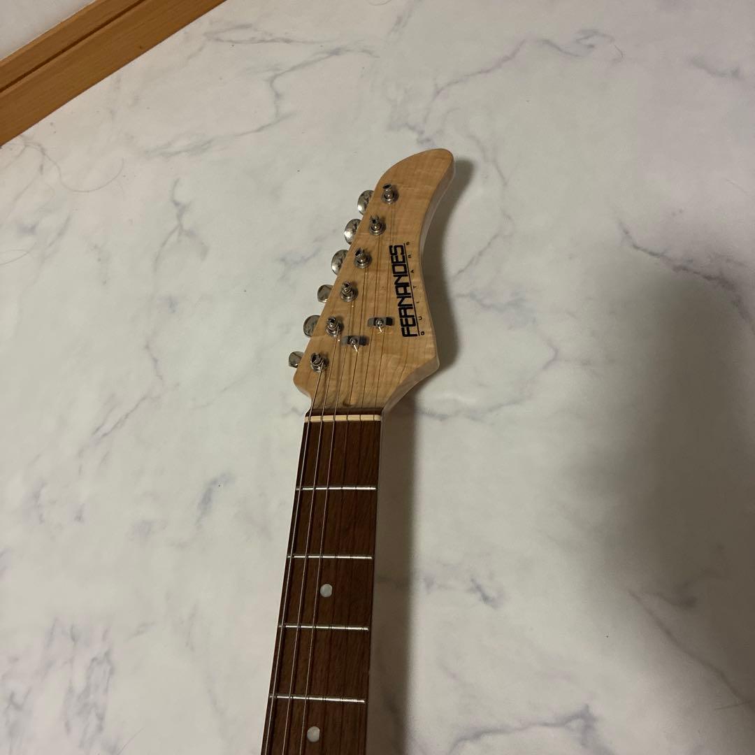 Fender ストラトキャスター ブラック