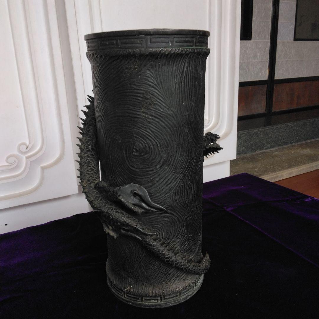 花瓶　銅製　龍模様