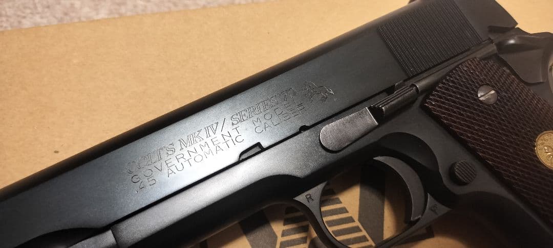 WA コルト ガバメント シリーズ70 ガンブラック ブルーイング