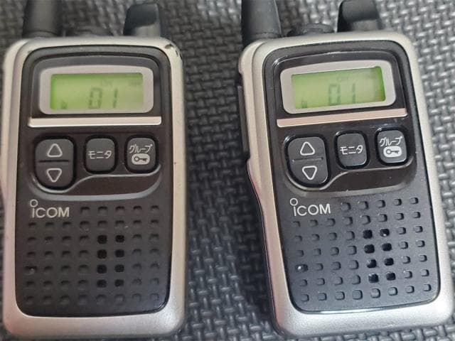 24 ICOM トランシーバー IC-4300 シルバー 2台 セット 無線機