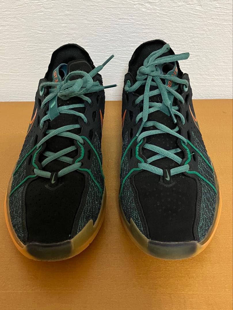 ナイキ G.T.カット 3