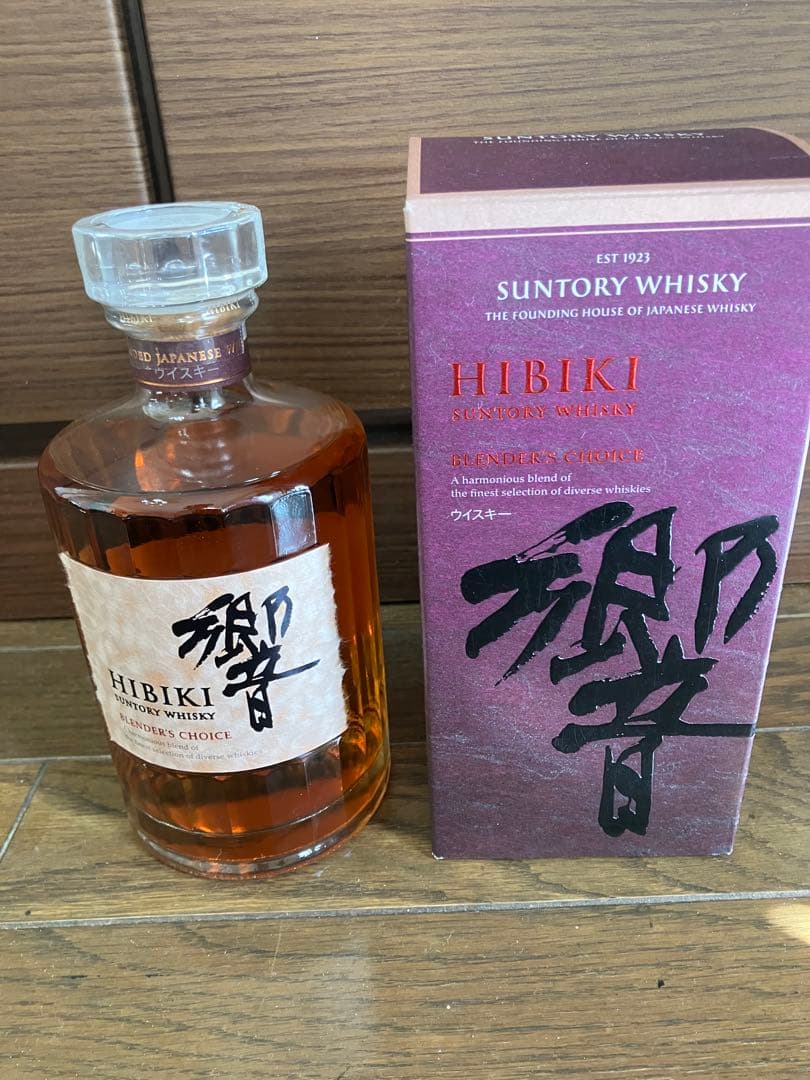 売り尽くし激安‼️Hibiki Blender's Choice 700ml響