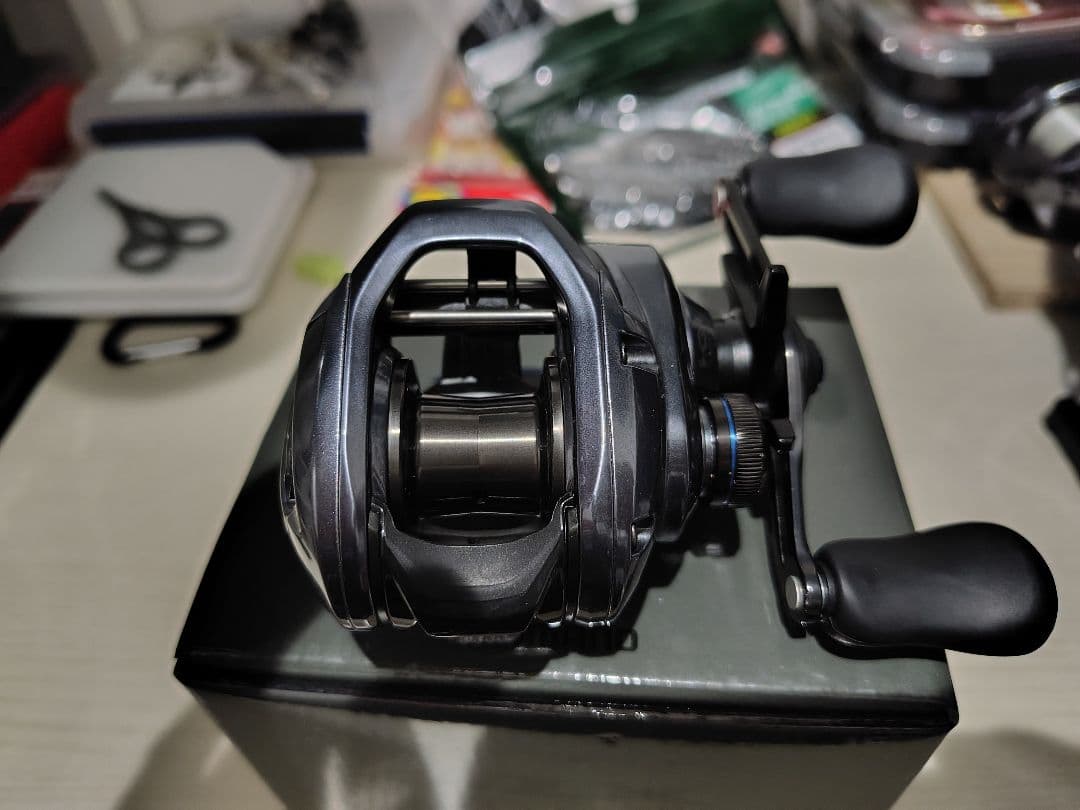 リール SHIMANO SLX 70HG