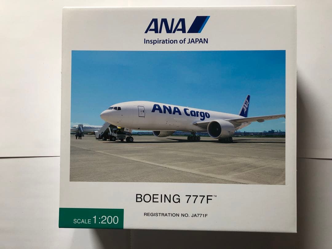 全日空商事　1/200 ANA B777F