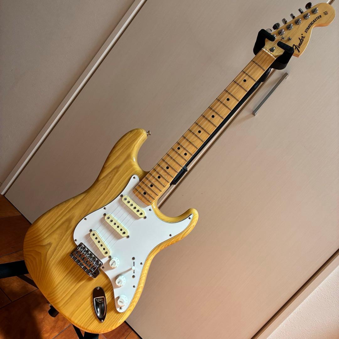 美品★Fender Japan ST-72 フジゲン アッシュ