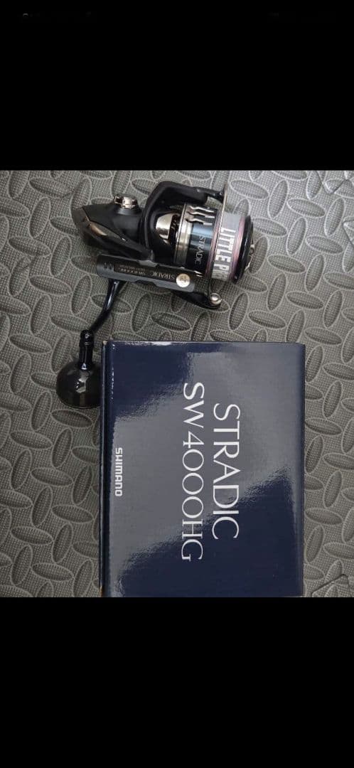 SHIMANO STRADIC SW4000HG スピニングリール