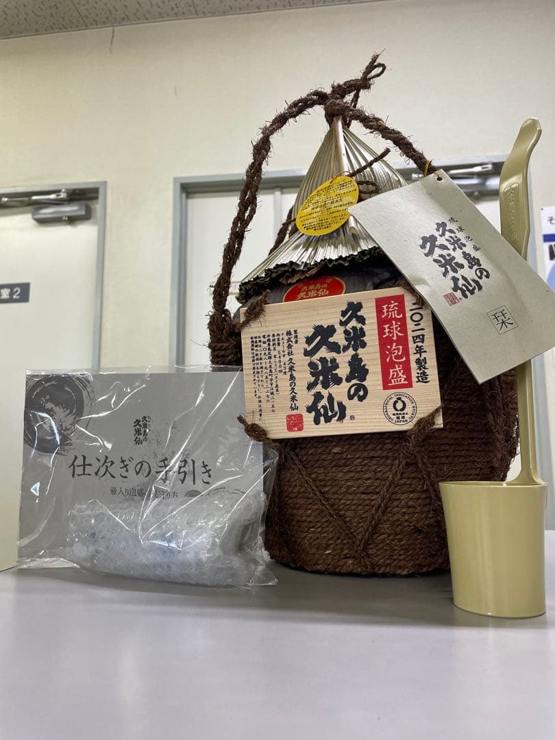 久米島の久米仙酒造　泡盛　5400ml