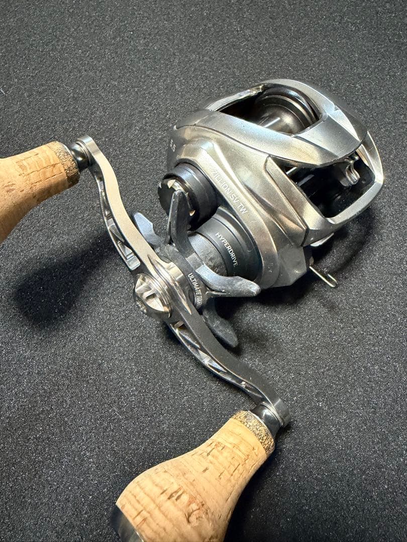 ダイワ　21ジリオン　SV TW 1000P