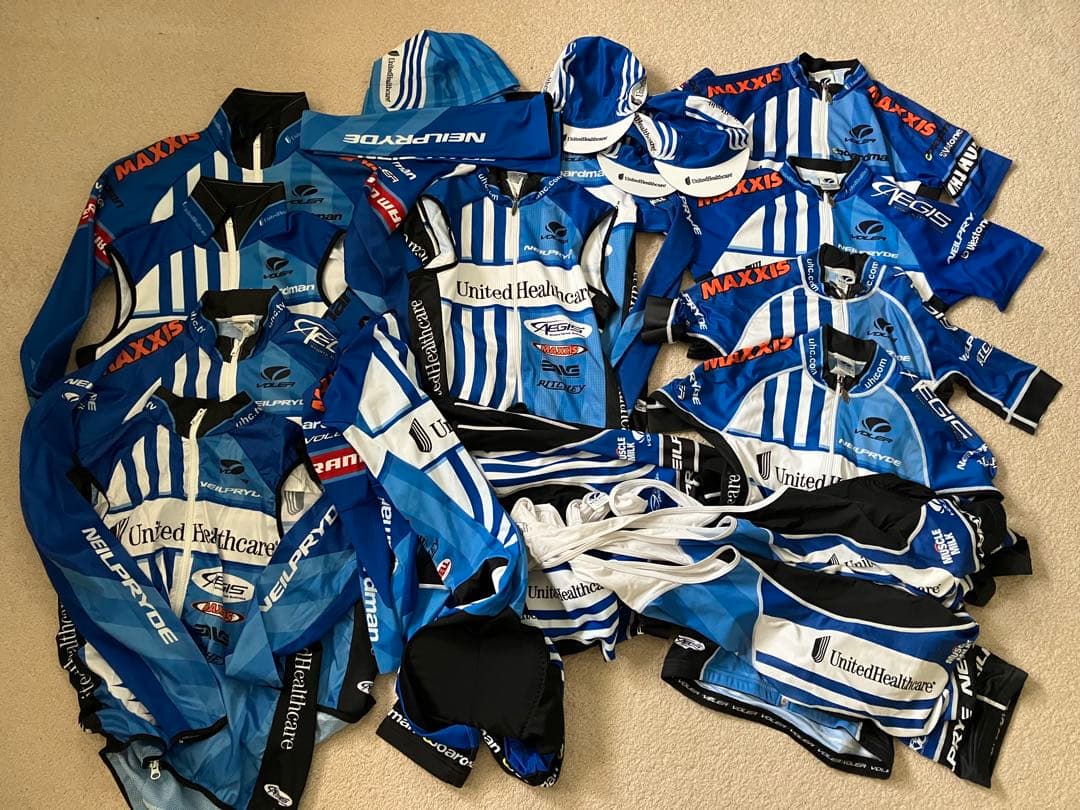 み*ん様 サイクリングジャージ　おそらく支給品　Mサイズ