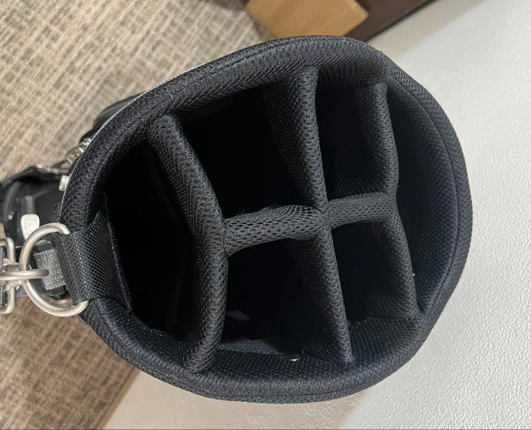 adabat アダバット　軽量キャディバッグ