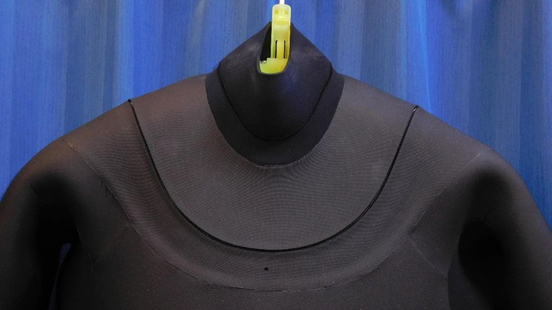 ★ほぼ新品★2025製★Lサイズ★ブレーカーアウト★アックスクラシック★