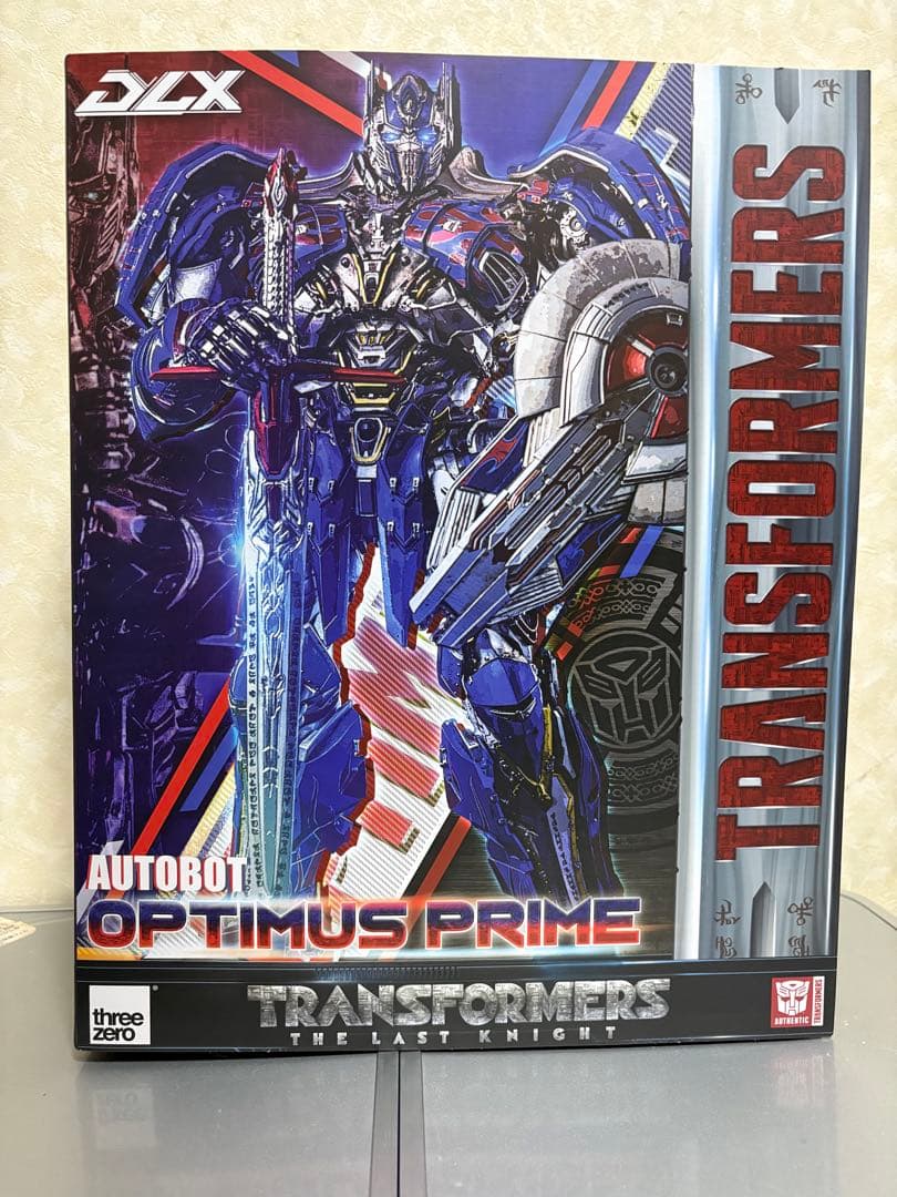 THREEZERO オプティマスプライム(最後の騎士王)