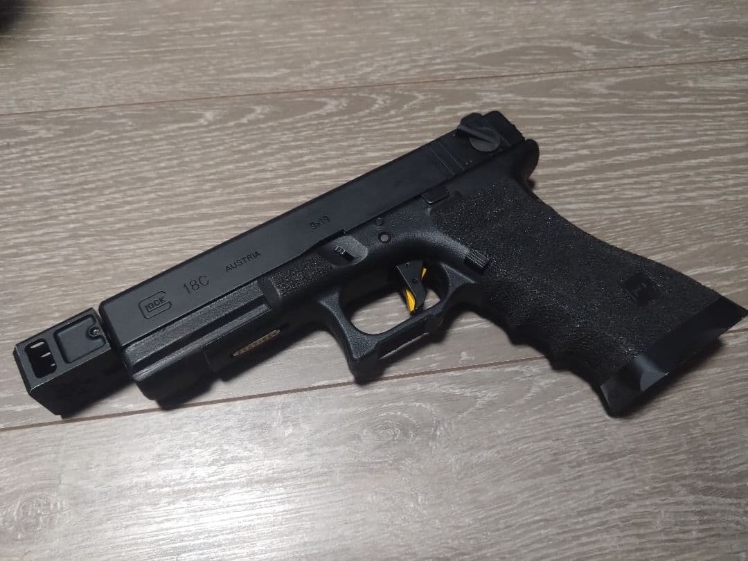 東京マルイ G18C カスタム GBB ガスブロ GLOCK グロック