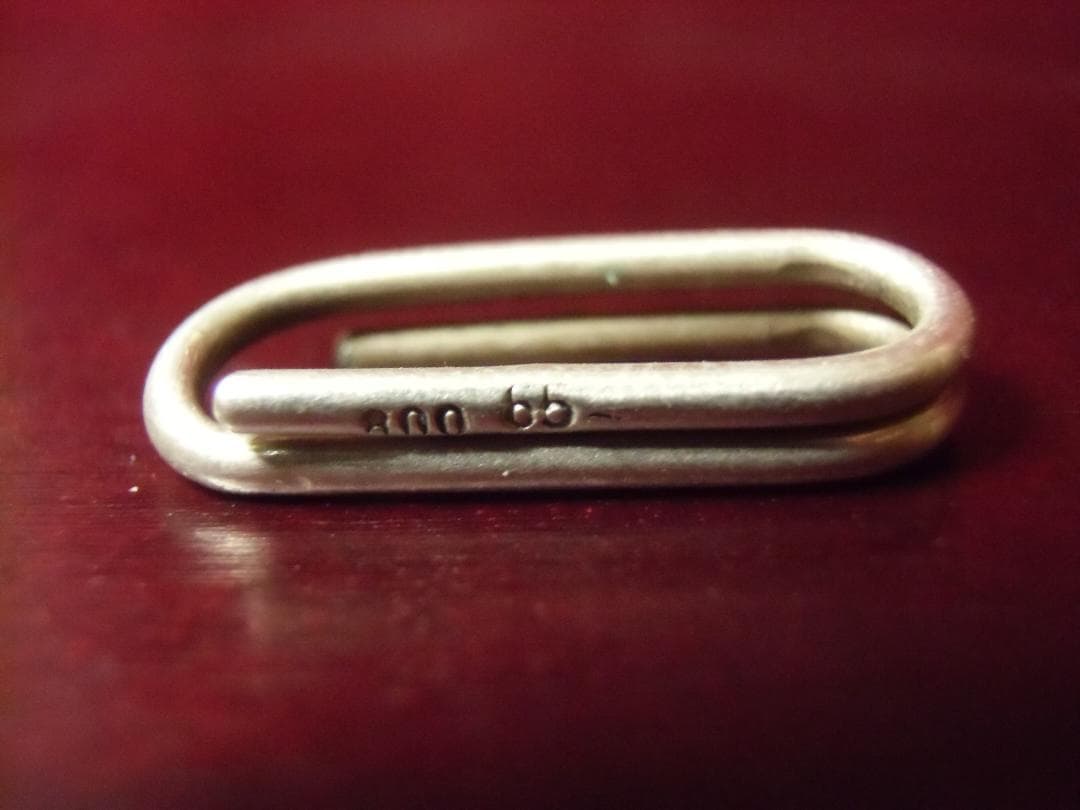 ⊞ドイツ軍＊騎士鉄十字勲章用８００銀製リボンループ＊６５凹刻印有（実物）