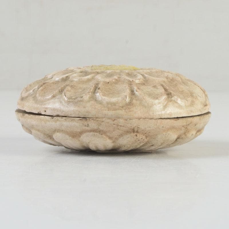 茶道具　楽吉左衛門　十代旦入造　菊香合　共箱　V　9861