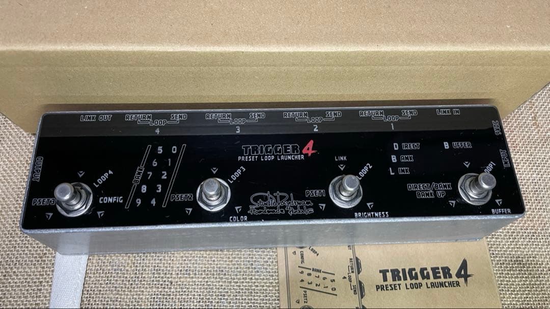 Studio Day Dream TRIGGER4プログラマブルループスイッチャ