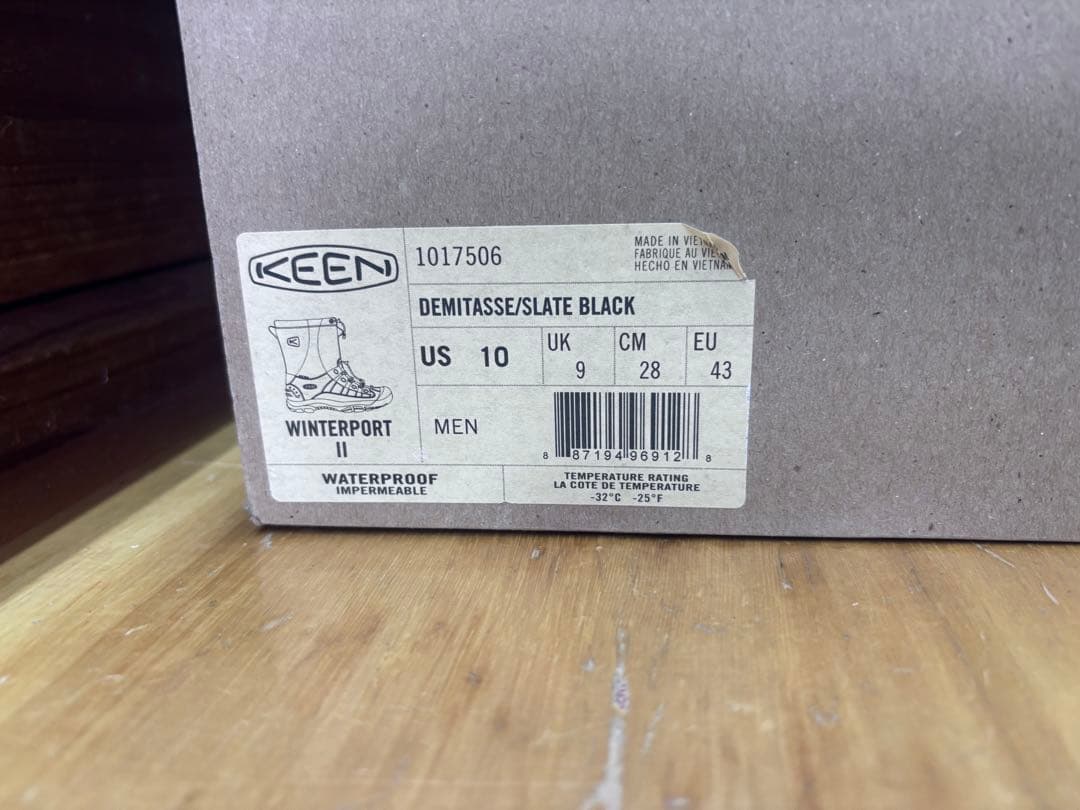 【未使用】KEEN WINTERPORT II 28cm