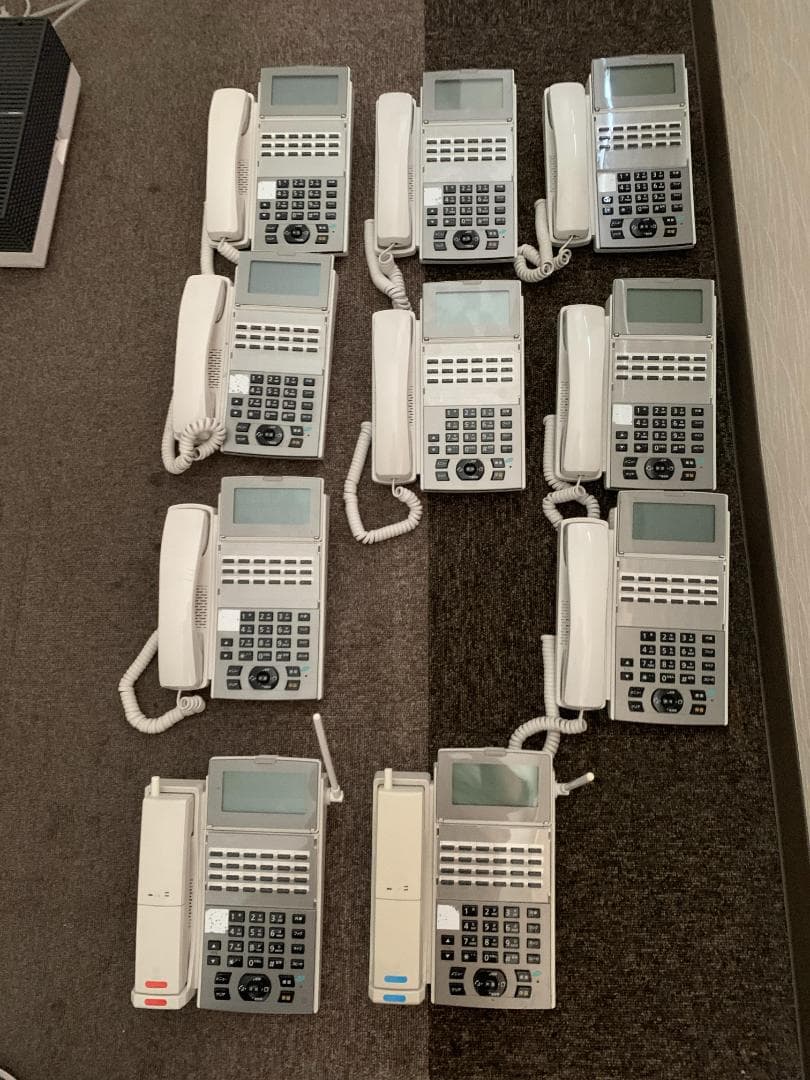 中古美品　ビジネスホン 業務用 電話機 本体 ひかり主装置　一式