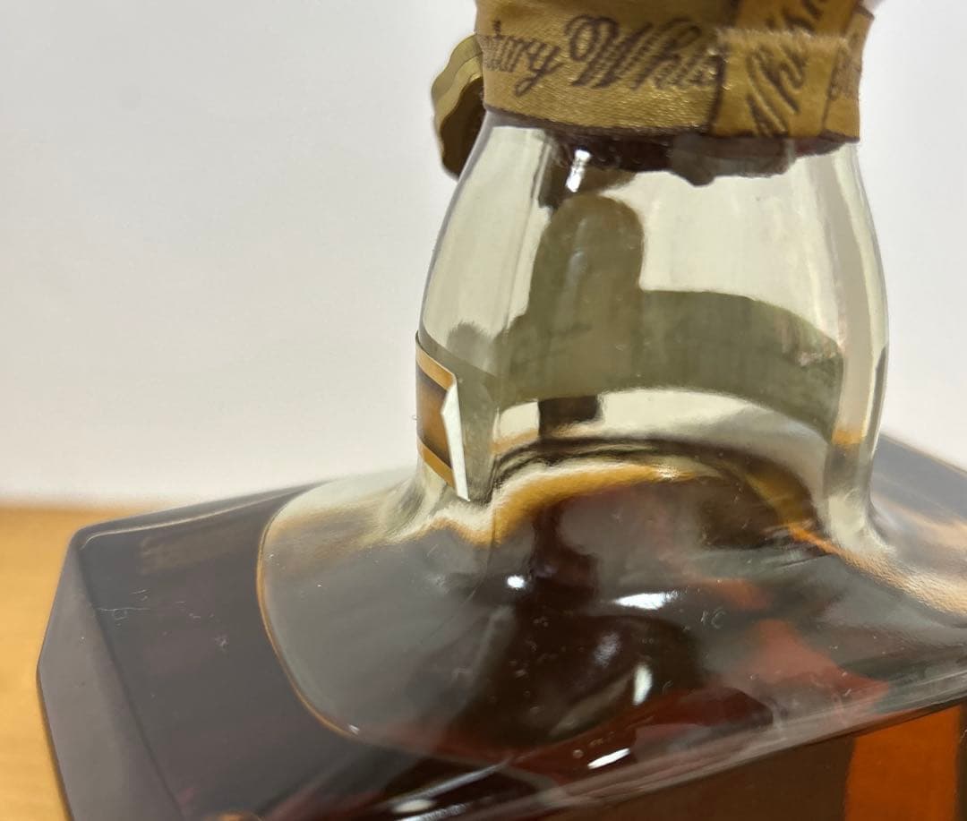 サントリーウイスキー ロイヤル 15年 ゴールドラベル 750ml ギフト限定品