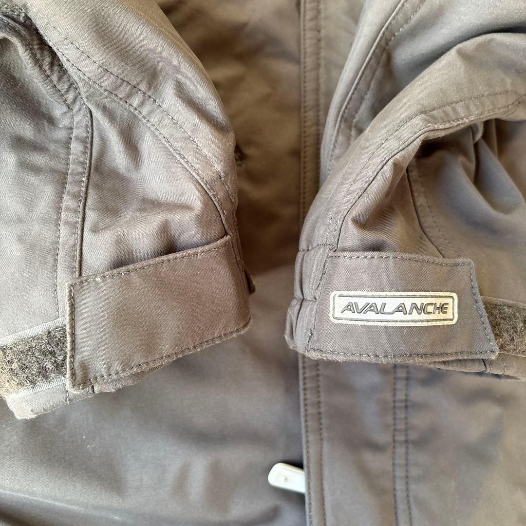 アバランチ　スノボウェア　グレー