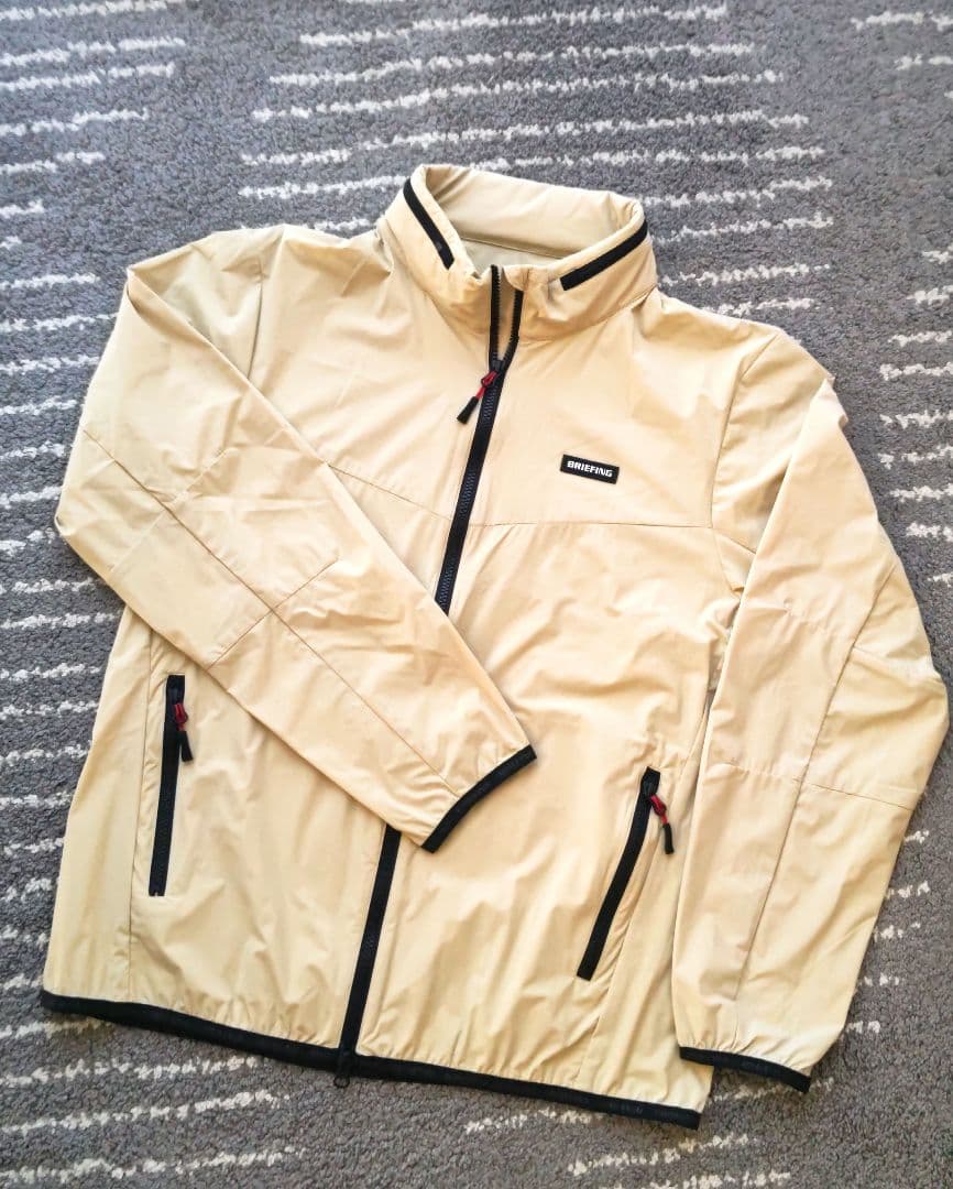 ブリーフィング／ベージュ／ウインドジャケット！値下げ