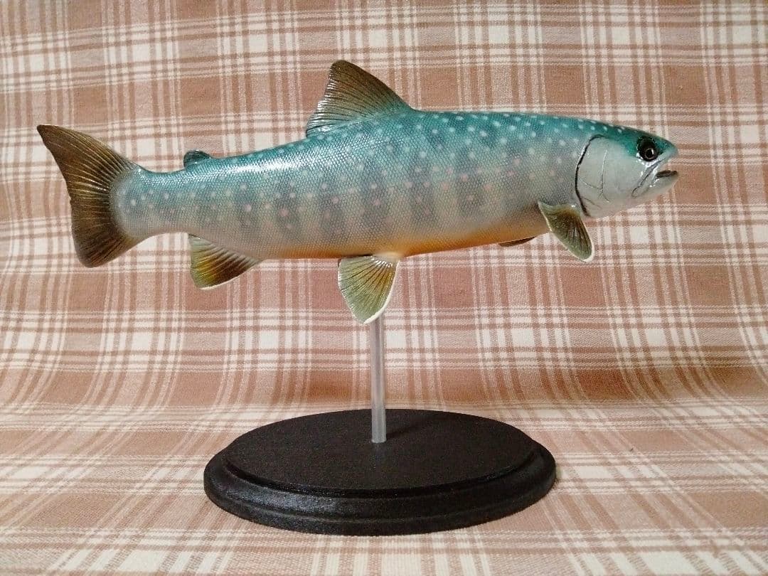 ハンドメイド　27cmミヤベイワナ　フィギュア　レプリカ　魚釣り