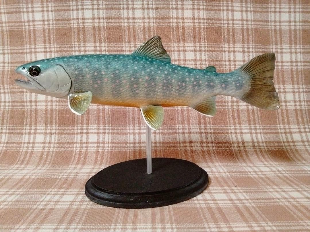 ハンドメイド　27cmミヤベイワナ　フィギュア　レプリカ　魚釣り