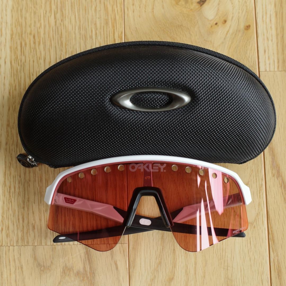 ウォーキング・ランニングウェア OAKLEY SUTRO LITE SWEEP VENTED