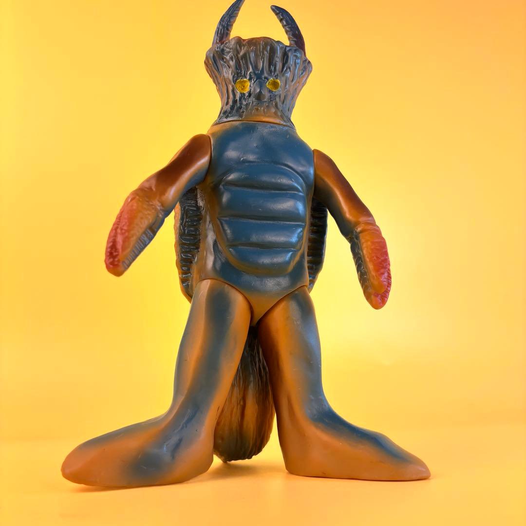 マルサン ウルトラ怪獣シリーズ トルトス海人 黄土色成型 ,マルガチャゴジラ付き