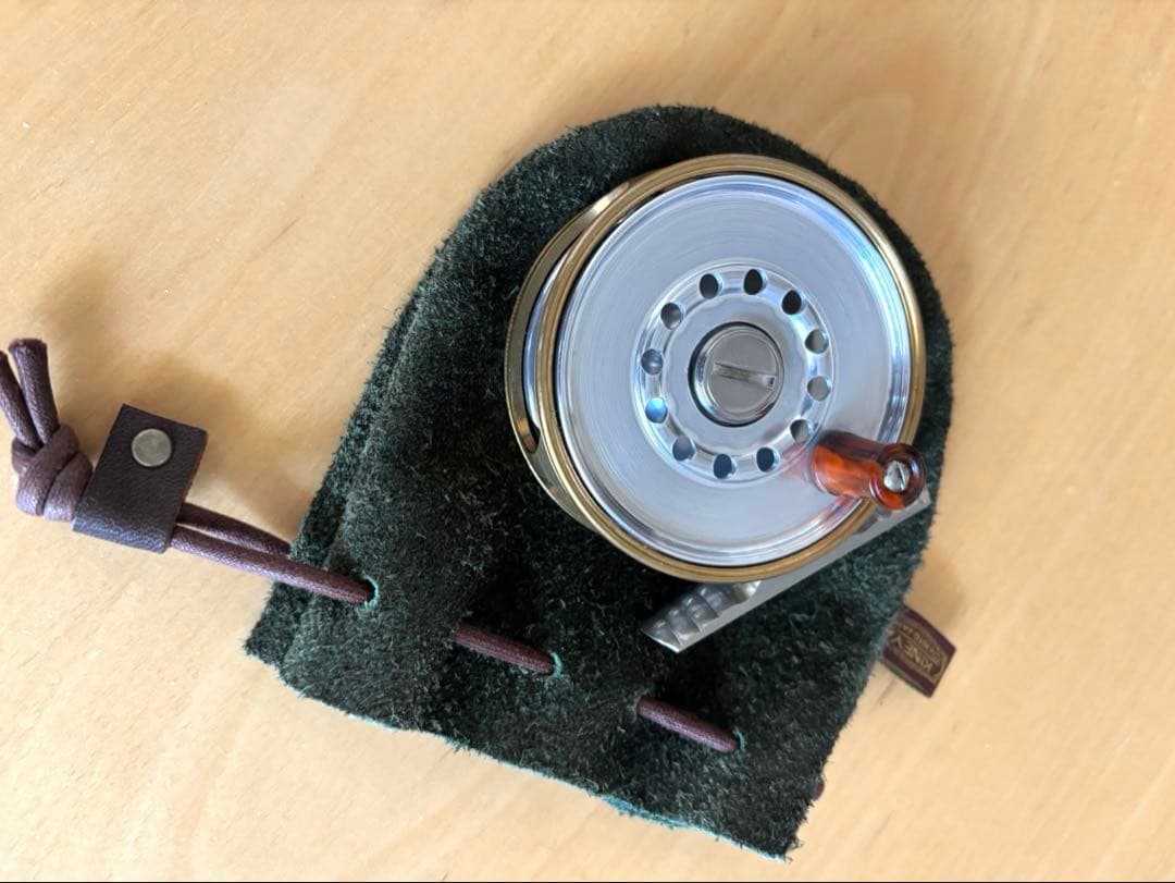 キネヤ　モデル300B kineya　フライリール　新品未使用