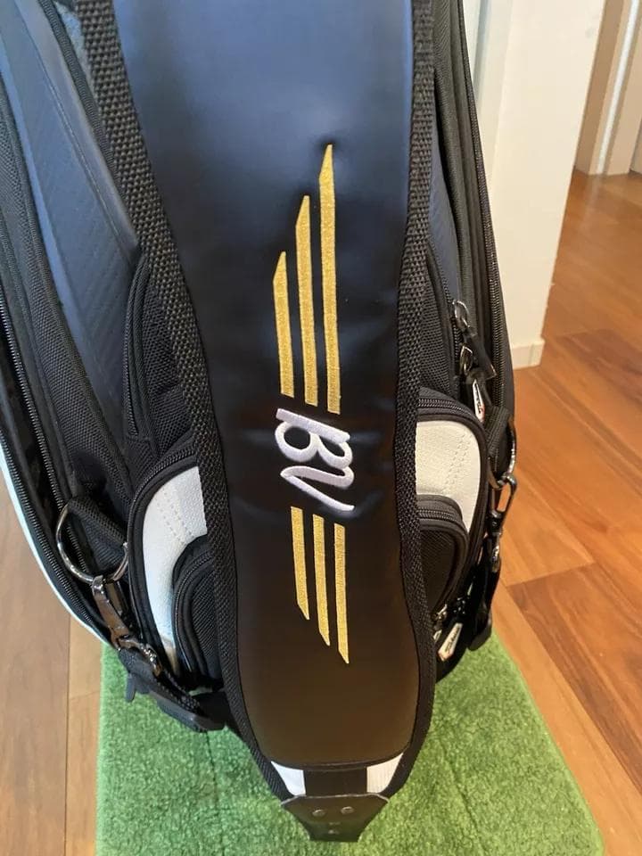 タイトリスト ボーケイ　ゴルフバッグ スタッフ ツアーバッグ フードカバーなし