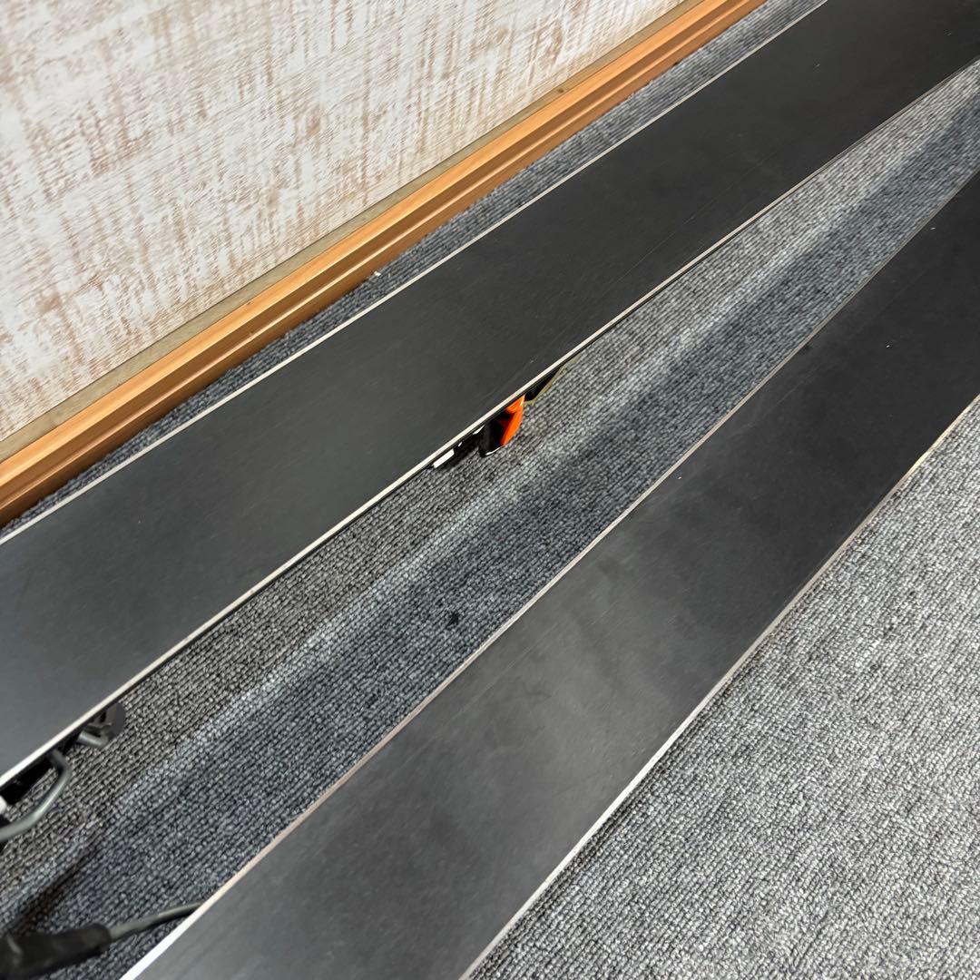 【送料無料】ROSSIGNOL カービングスキー