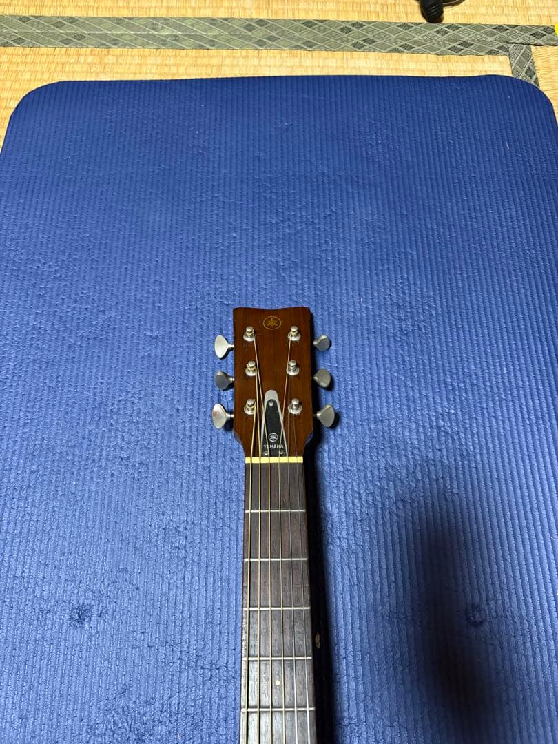 YAMAHA FG150赤ラベル　ハードケース付き