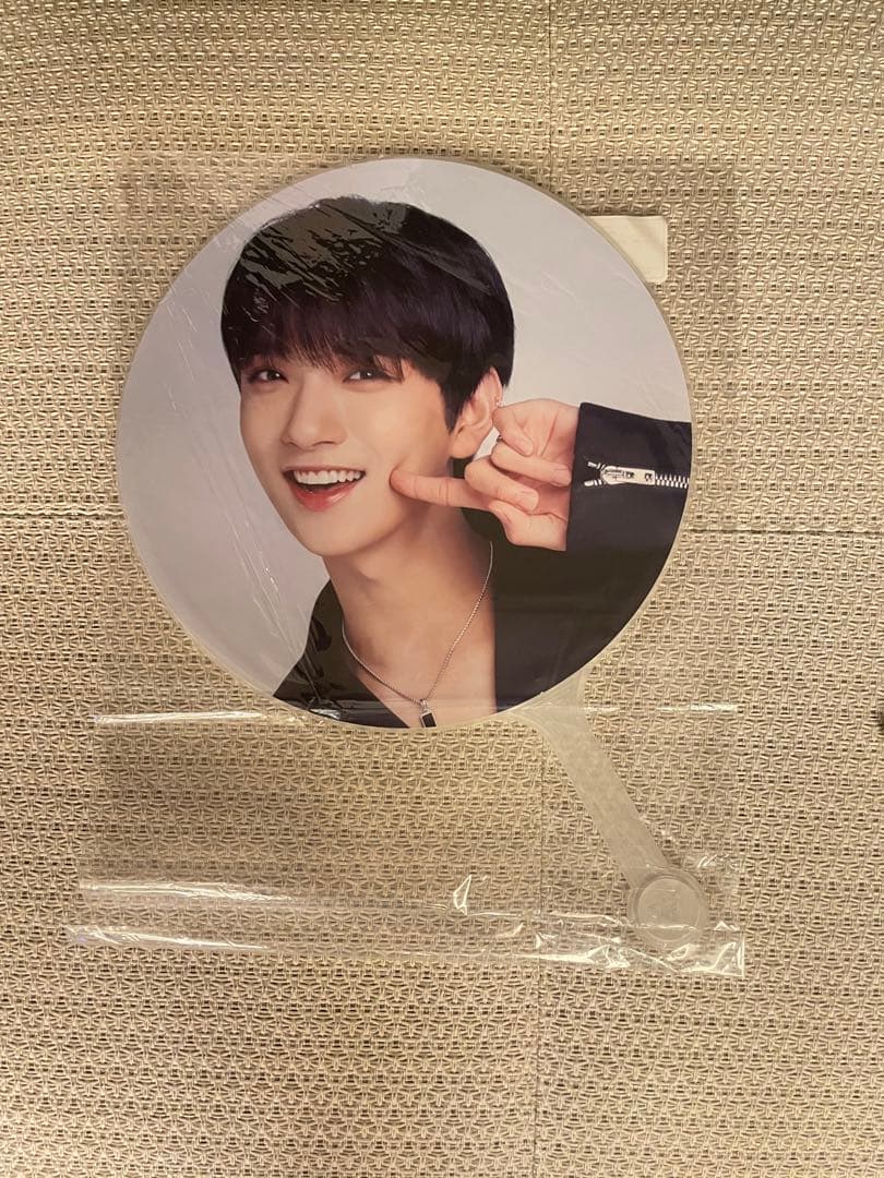 ideal cut ソウルコン　ジョシュア　うちわ　セブチ　seventeen