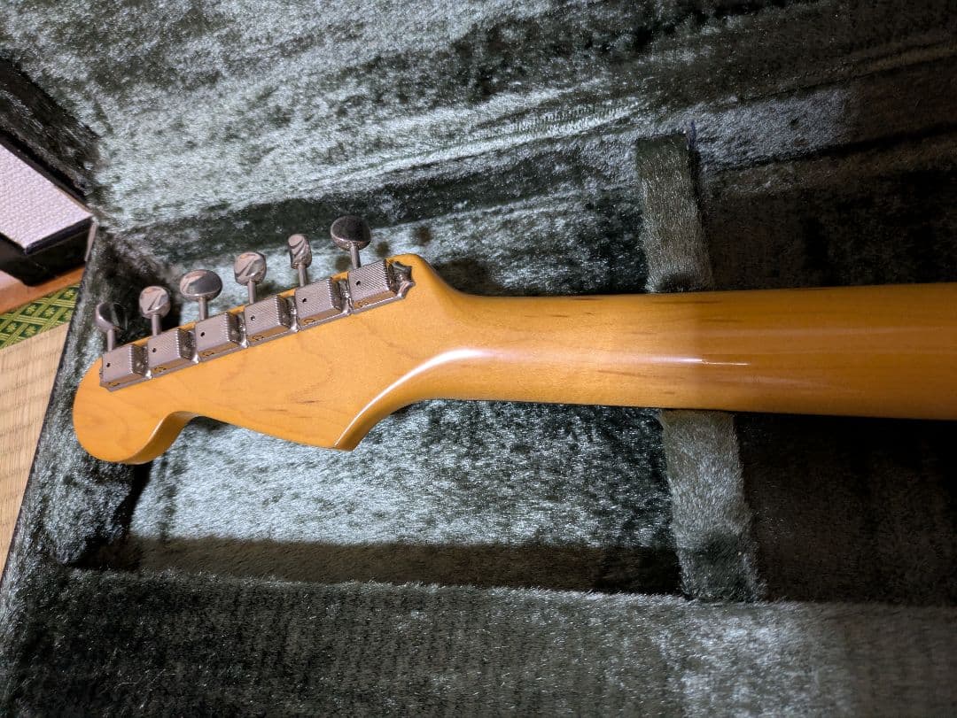 ギター fender japan st62 mod