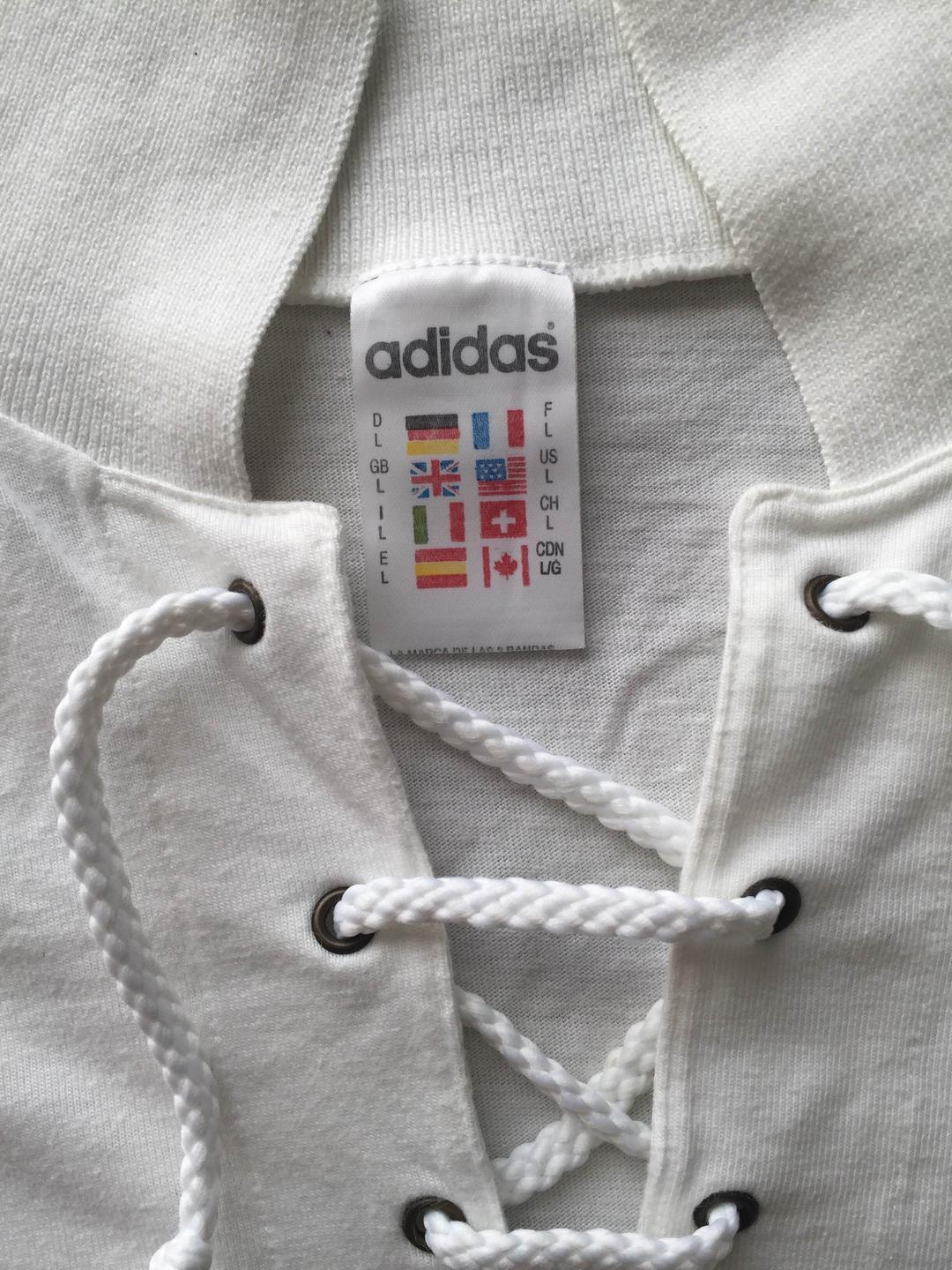 レアル マドリード クラシック ユニフォーム