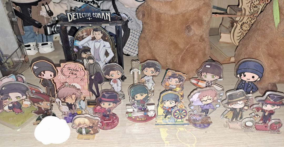 名探偵コナン おまとめ販売セット『アクリルスタンド・トレカ・キーホルダーなど]