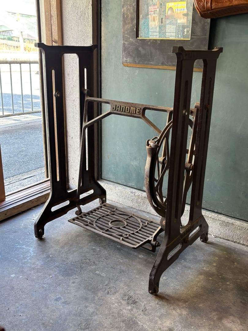 ジャノメ 足踏みミシン脚 アンティーク レトロ テーブル②