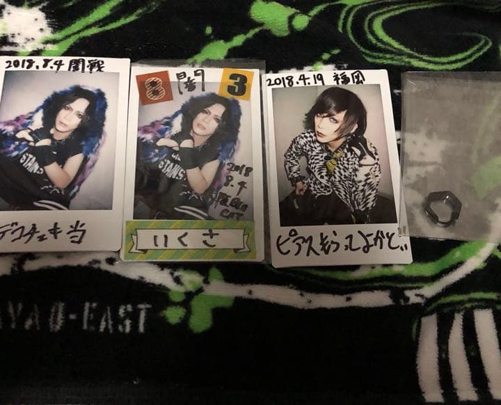 fest vainqueur  hal チェキ