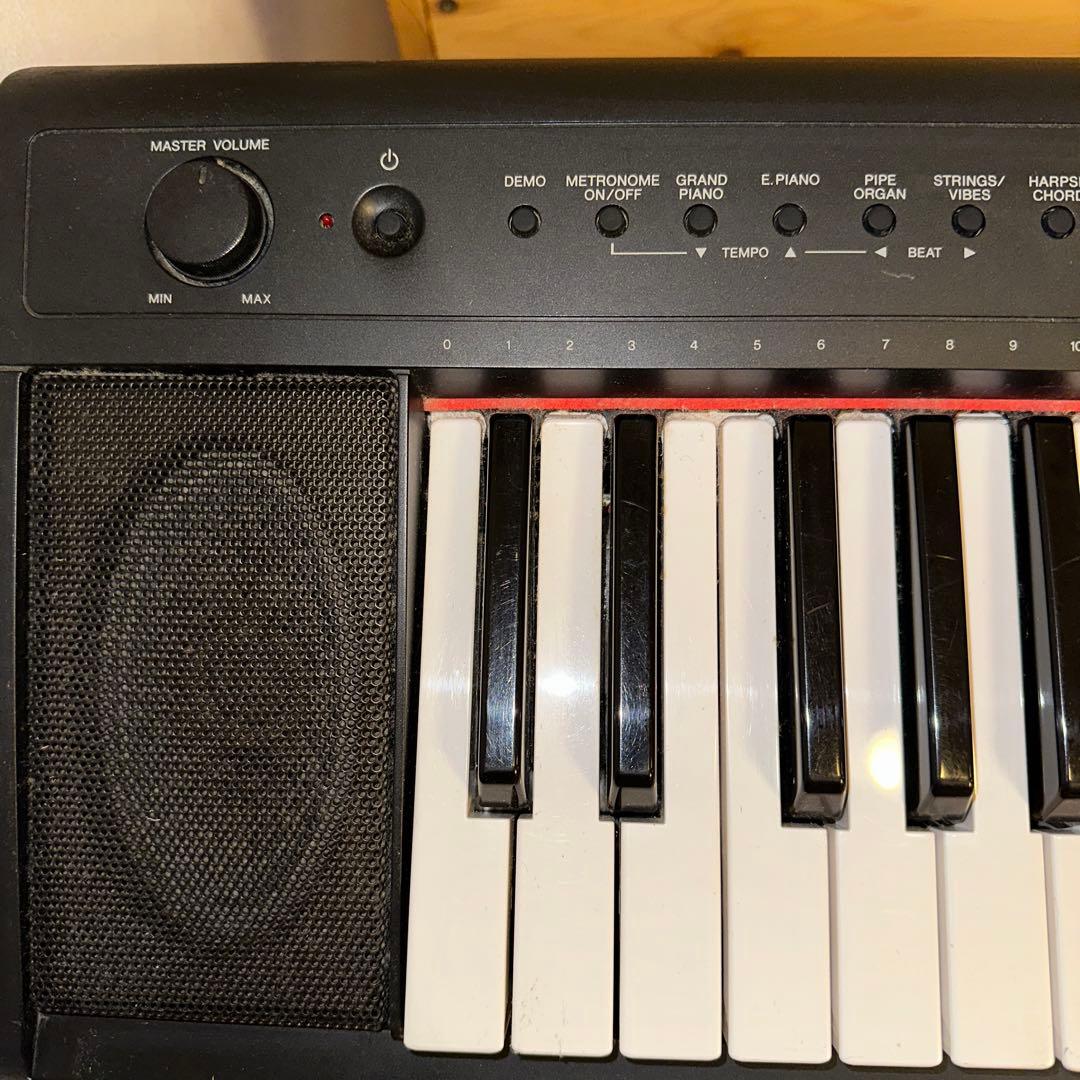 ヤマハ NP-11 電子キーボード 61鍵 スタンド付き