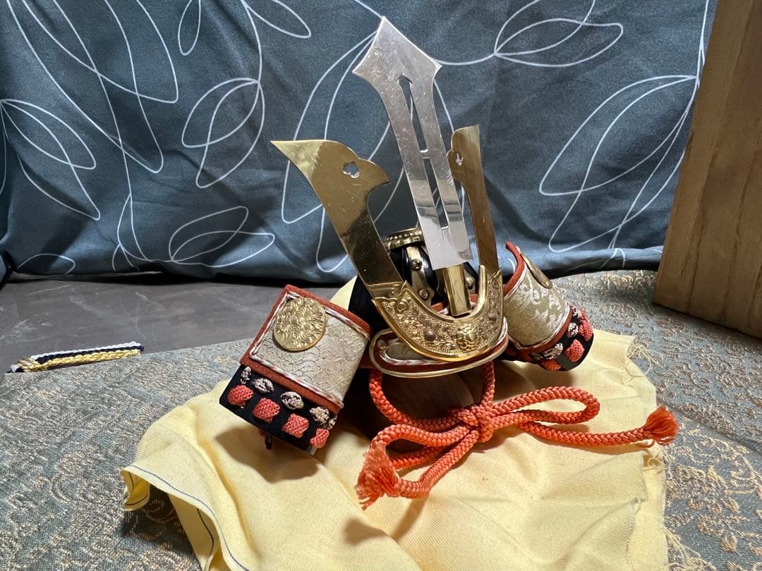 甲冑師 加藤一冑 三鍬形兜 大塔宮護良親王 戦国武将 兜 置物