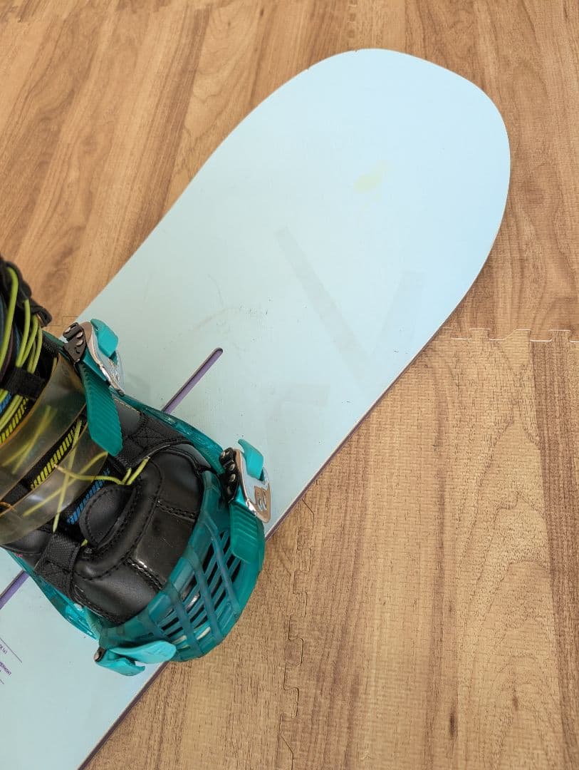 BURTON lipstick 141cm ブーツビンディング付き！