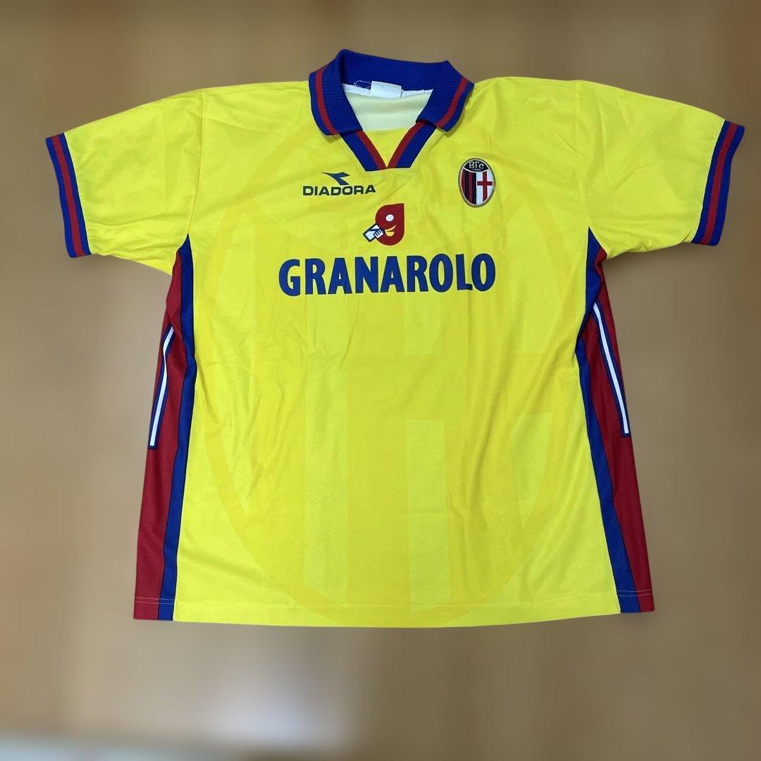 サッカーユニフォーム　ボローニャ　アウェイ サイズおそらくL