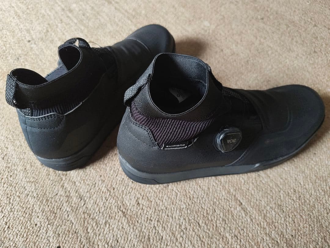 SH-GF800GTX フラットペダル サイズ42